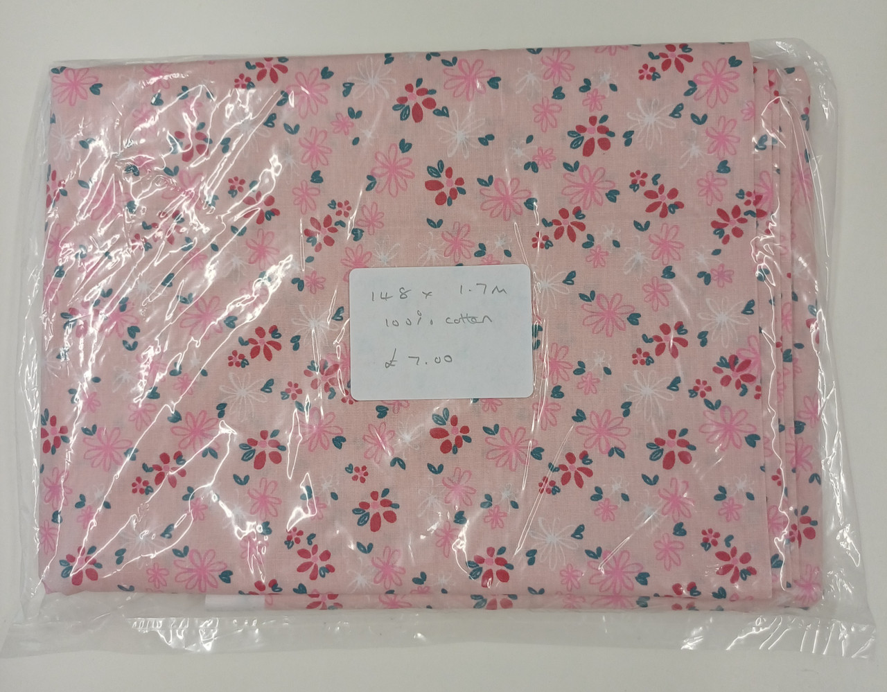End of roll piece of pink floral poplin, 100% cotton, 1.7 metres x 148 cm, Wash at 30 degrees