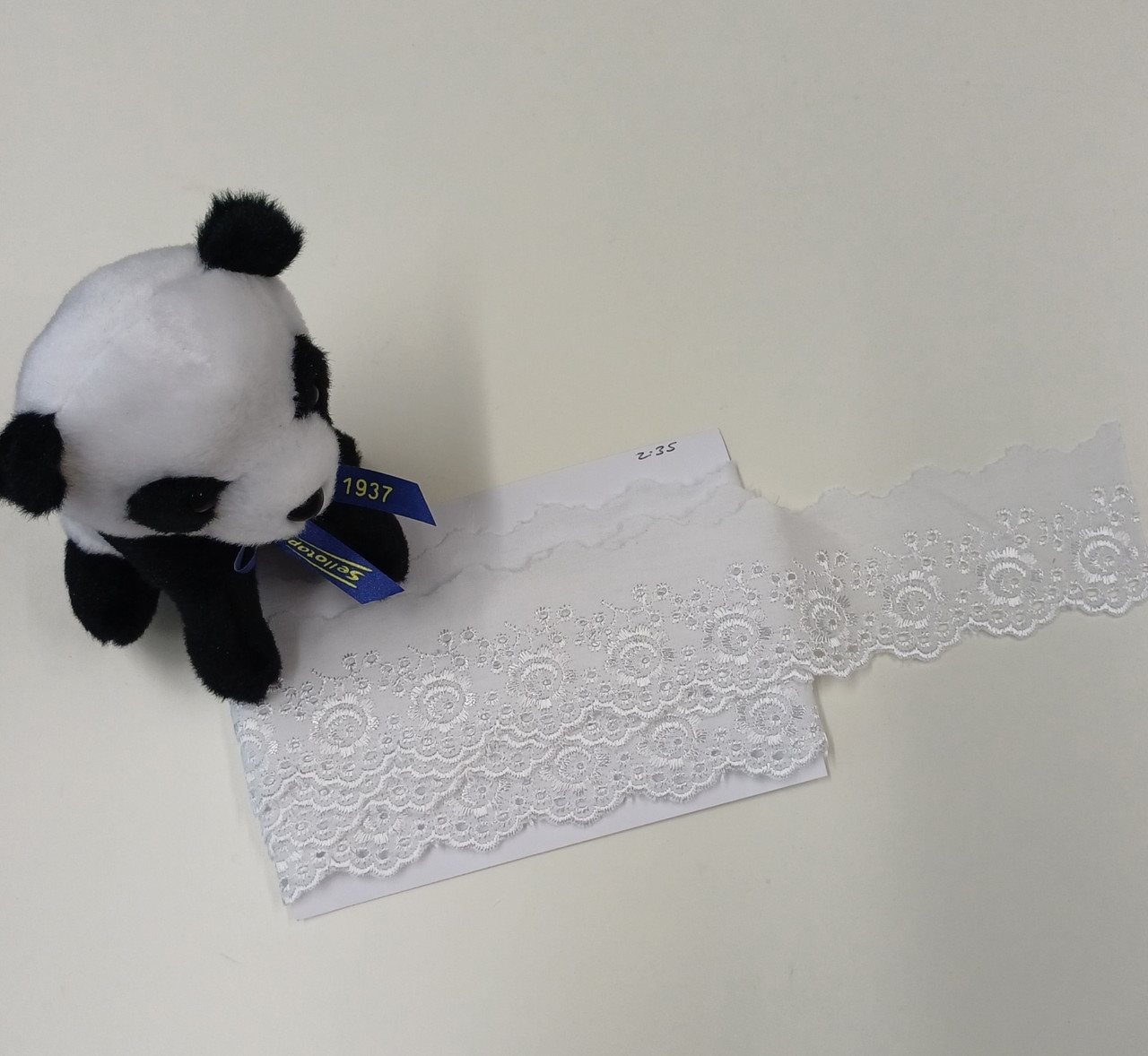 A lovely end of roll piece of broderie anglaise, 4 cm x 2.35 metres, 100% cotton, Wash at 30 degrees