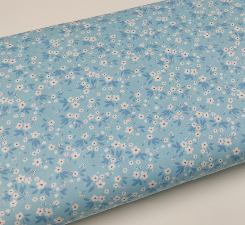 A really pretty blue floral fabric, 100% cotton poplin, Ideal for dresses, skirts, blouses and more, 112 cm wide, Thread and piping suggestions shown, Priced per metre, Wash at 30 degrees, Fabric sample R&S D