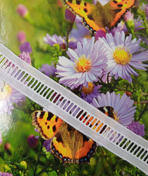 A pretty ribbon hole broderie anglaise trim, 25 mm wide, ideal for petticoats, dresses, sleeves and more, 100% cotton, Wash at 30 degrees, Priced per metre, use with 7mm ribbon