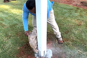 Dry Packing vs. Wet Concrete for Fence Posts Which is Better? Online Fence Store