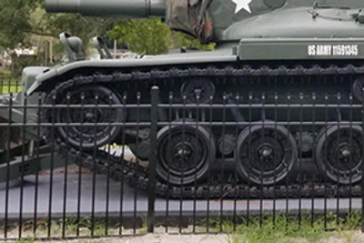 The Advantages of Spear Point Top Aluminum Fencing for Security
