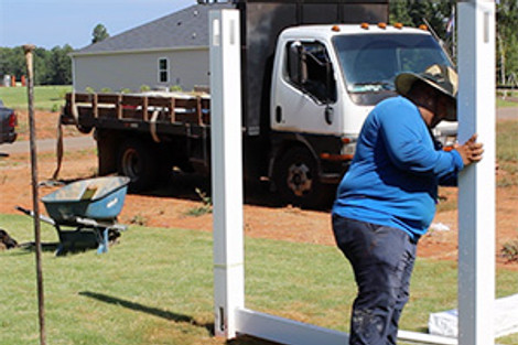 A Step-by-Step Guide to Installing a Vinyl Privacy Fence