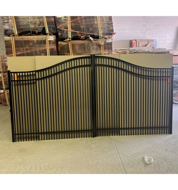Overstock Aluminum Double Gate 60in x 144in Double Picket