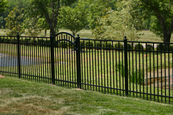 Smooth Top With Spears Aluminum Fence Panels