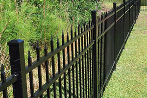 Types Fence Posts A Guide to Different Types of Aluminum Fence Posts - Online Fence Store ...