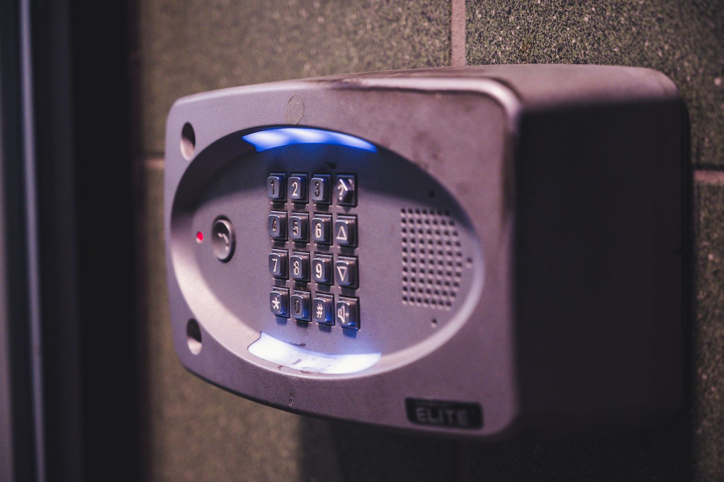 Mechanical Push Button Door Locks: Kaba Simplex 1000, 5000, 3000, LL