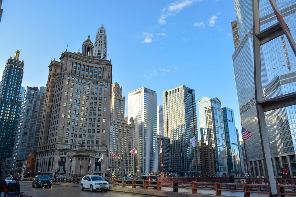 Top Commercial Door Hardware Distributors in Chicago