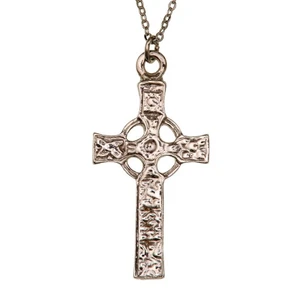 Iona Cross Pendant B