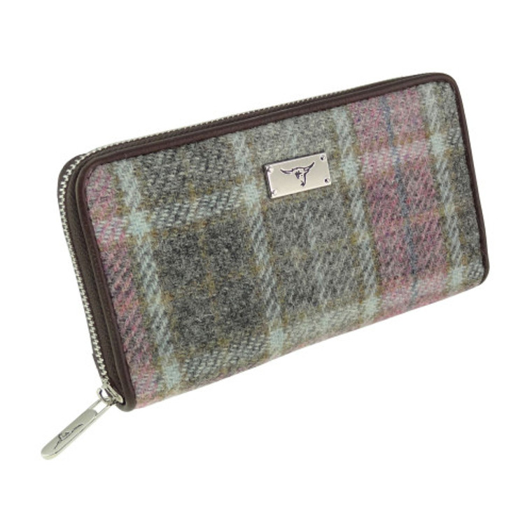Buchanan tartan purse