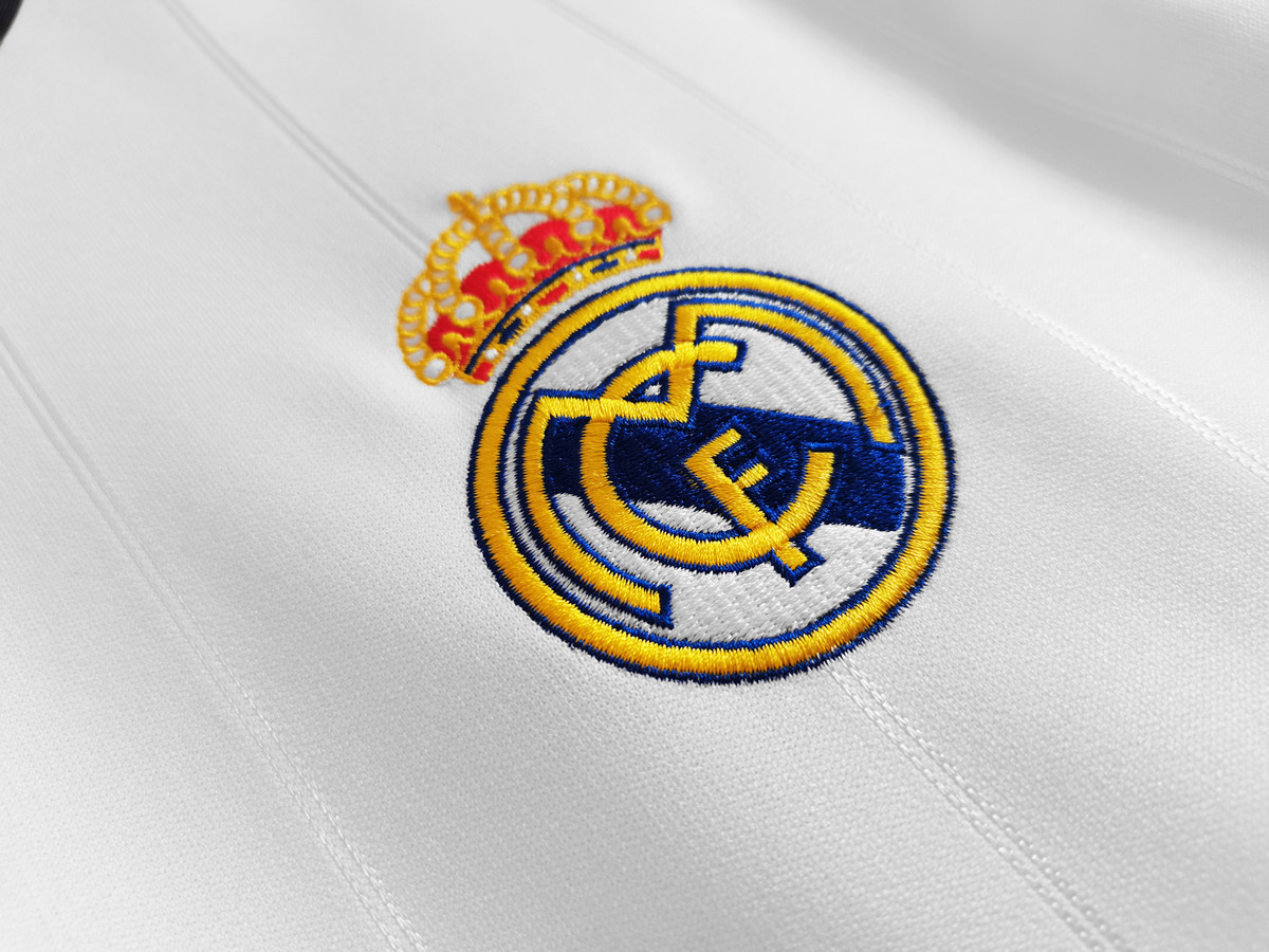 Real Madrid 12/13 Men's Home Retro Shirt