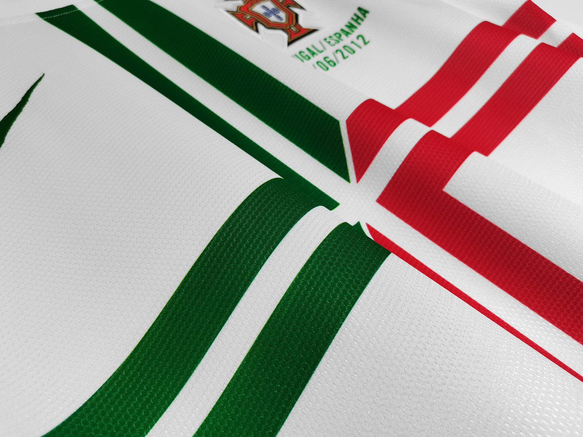 Portugal 12/13 Men's Away Retro Long Sleeve Shirt