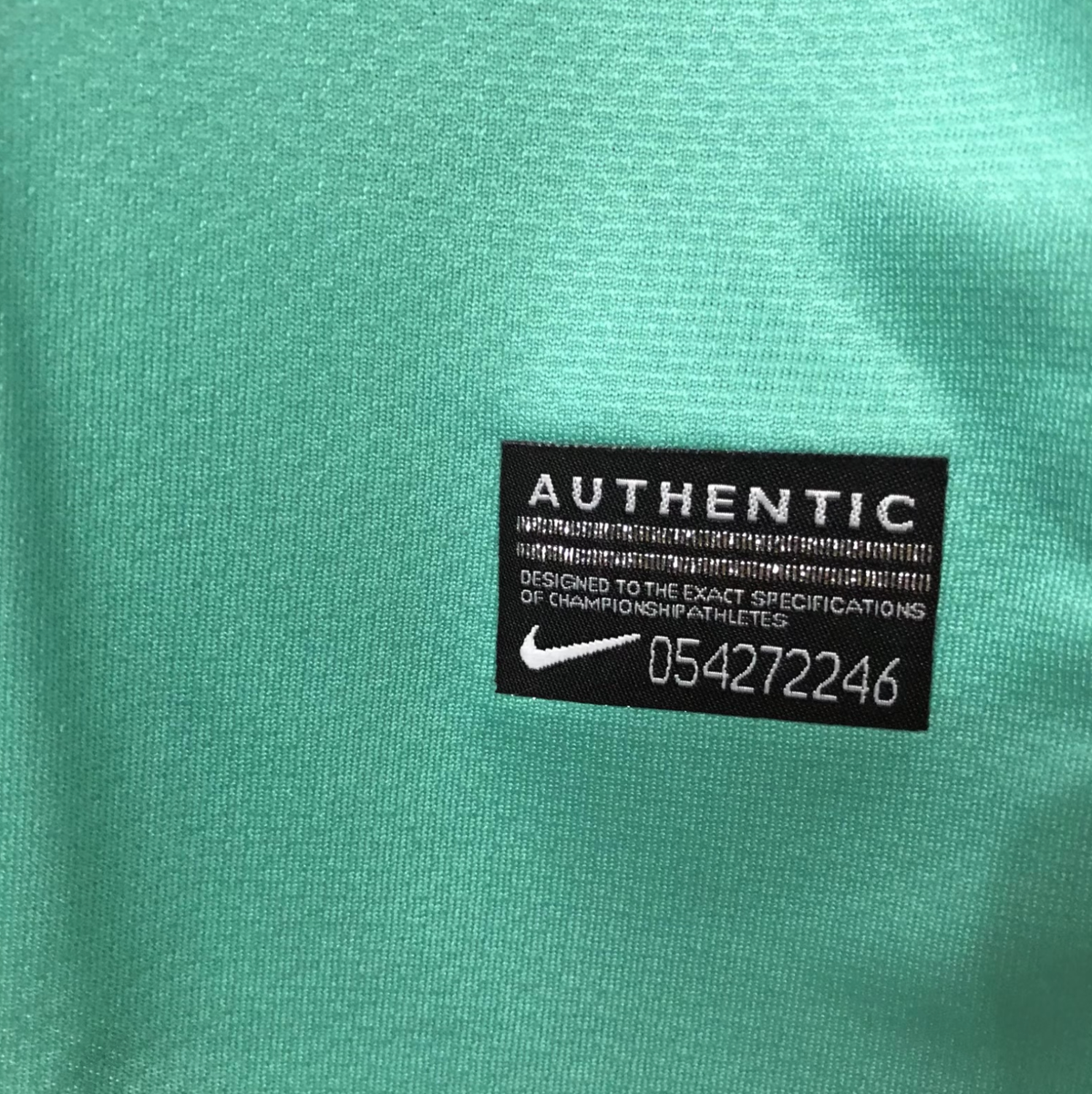 Barcelona 10/11 Men's Away Retro Shirt