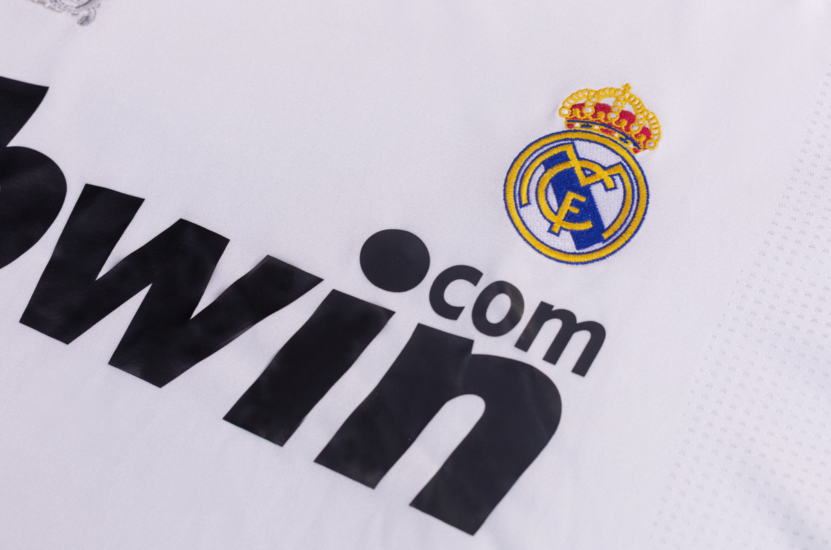 Real Madrid 09/10 Men's Home Retro Shirt