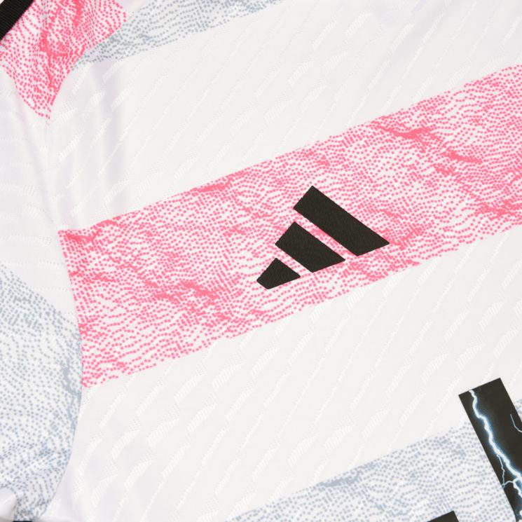 Juventus 23/24 Authentic Men's Away Shirt