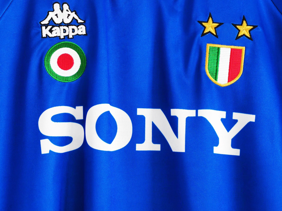Juventus 95/96 Men's Away Retro Shirt