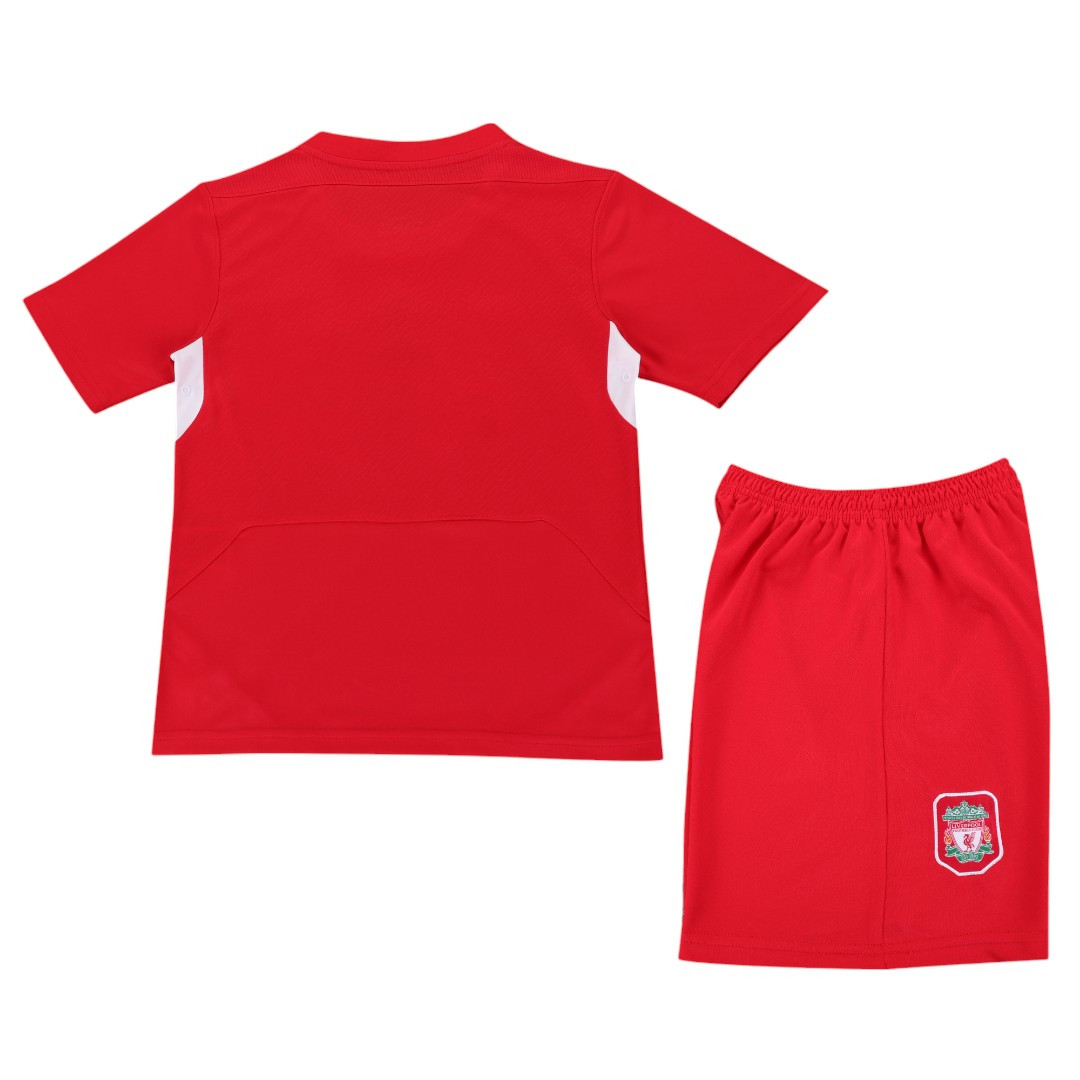 Liverpool 04/05 Kid's Home Retro Mini-Kit UCL Edition