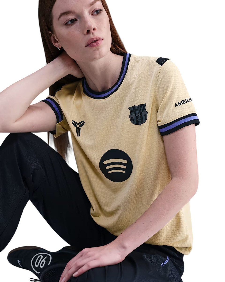 LAMINE YAMAL #10 Barcelona 25/26 Women's Away Shirt - La Liga Font