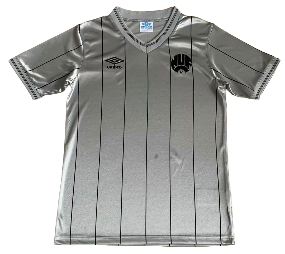 Newcastle United 83/84 Men's Away Retro Shirt