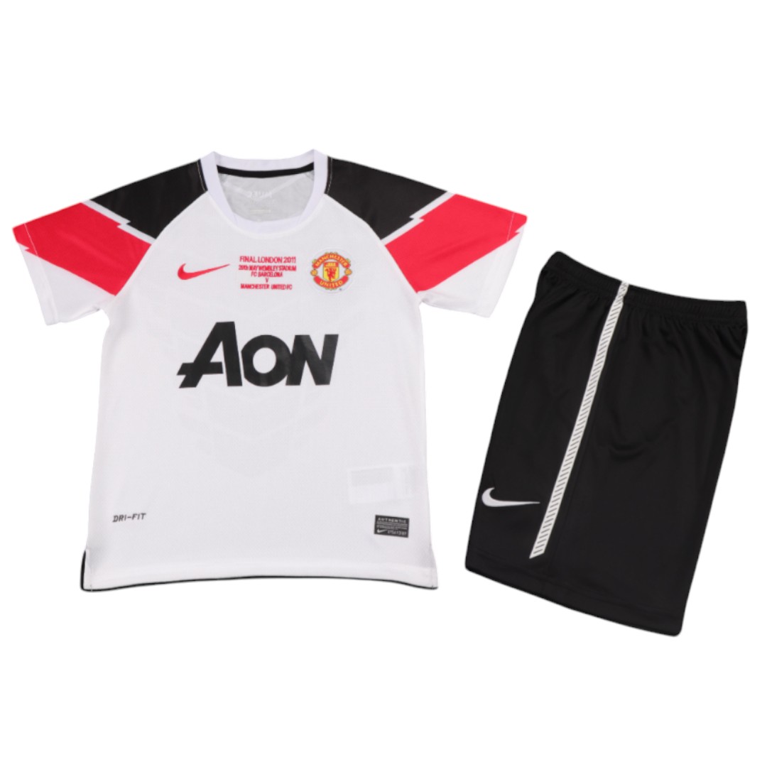 Manchester United 11/12 Kid's Away Retro Mini-Kit UCL Edition
