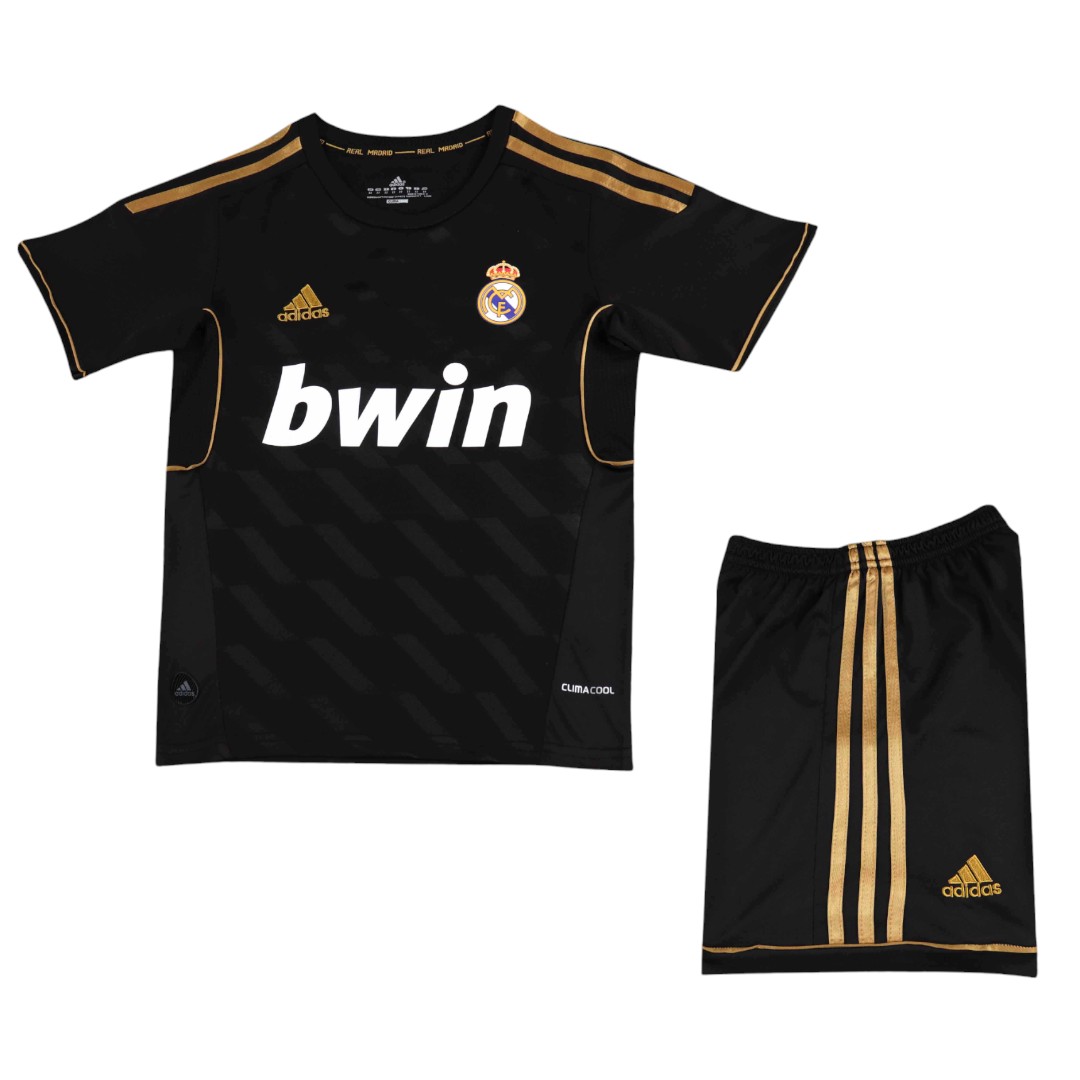 Real Madrid 11/12 Kid's Away Retro Mini-Kit