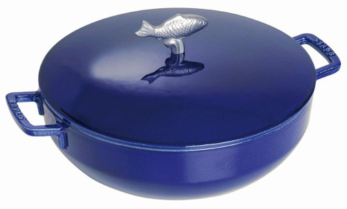 Staub - Cast Iron 14.5x8 Covered Fish Pan