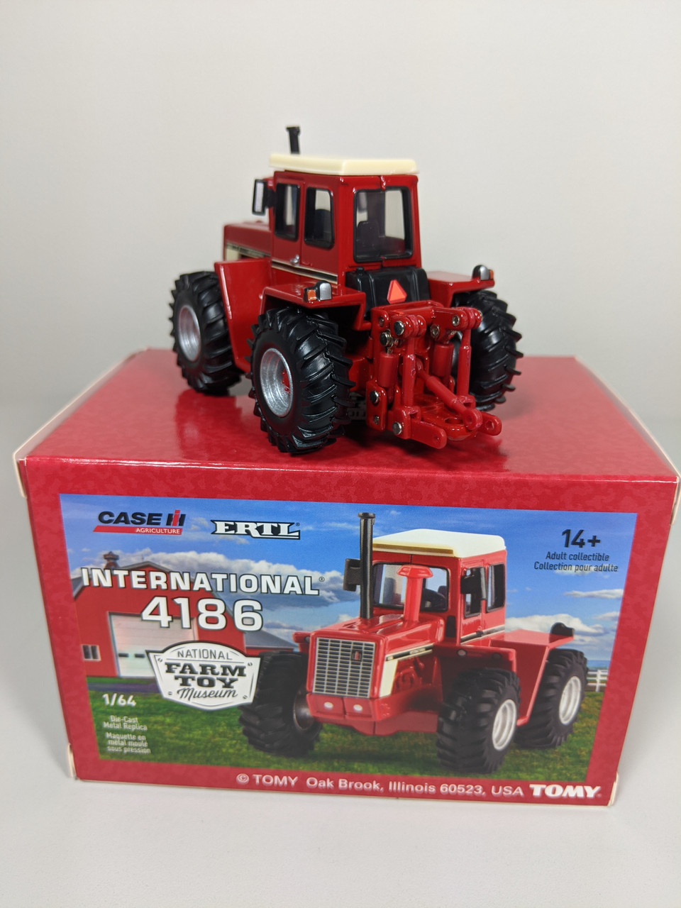 1:64 International Harvester IH 4186 4WD National Farm Toy Museum