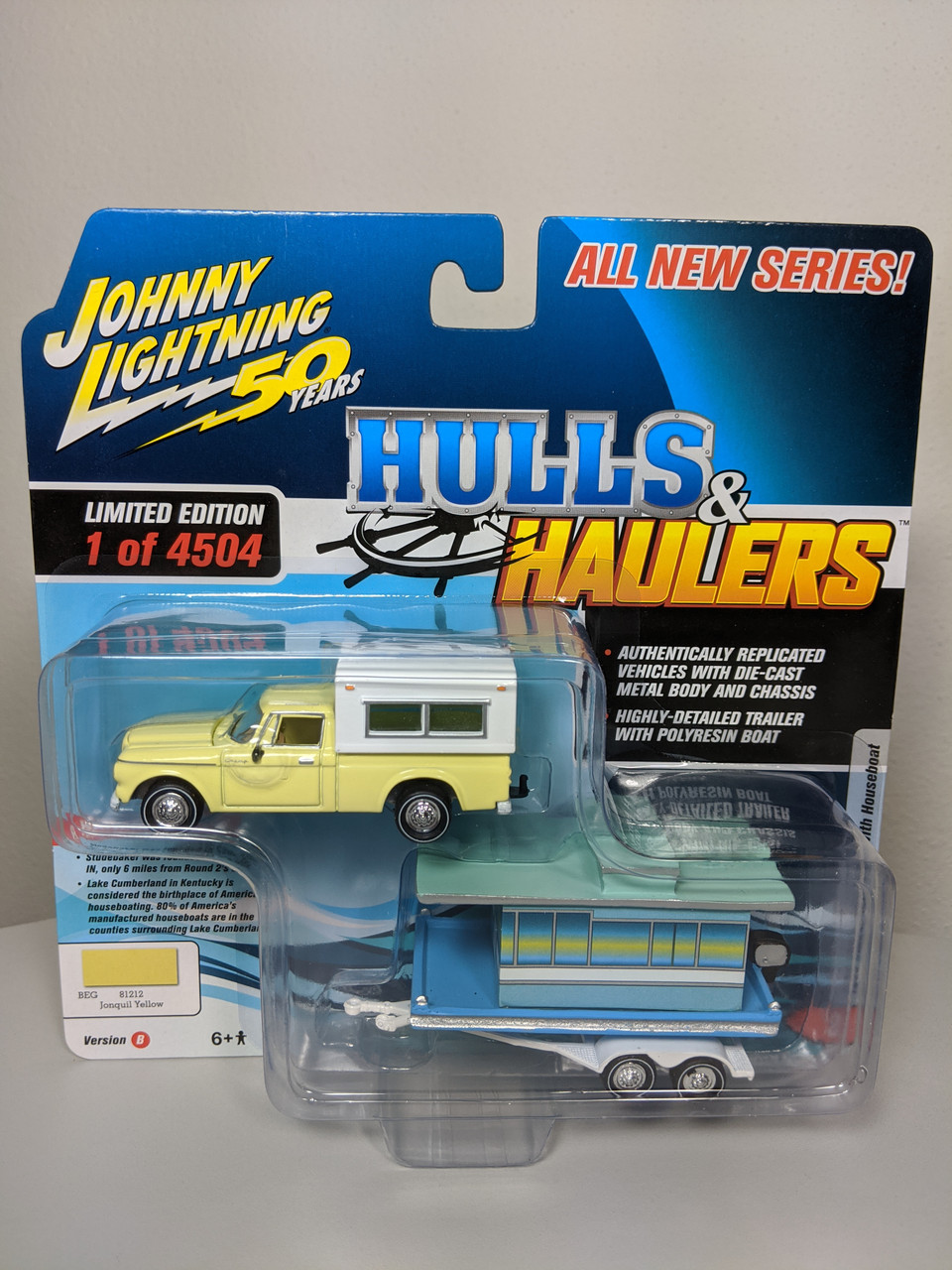 Johnny Lightning 1965 Chevy Stepside