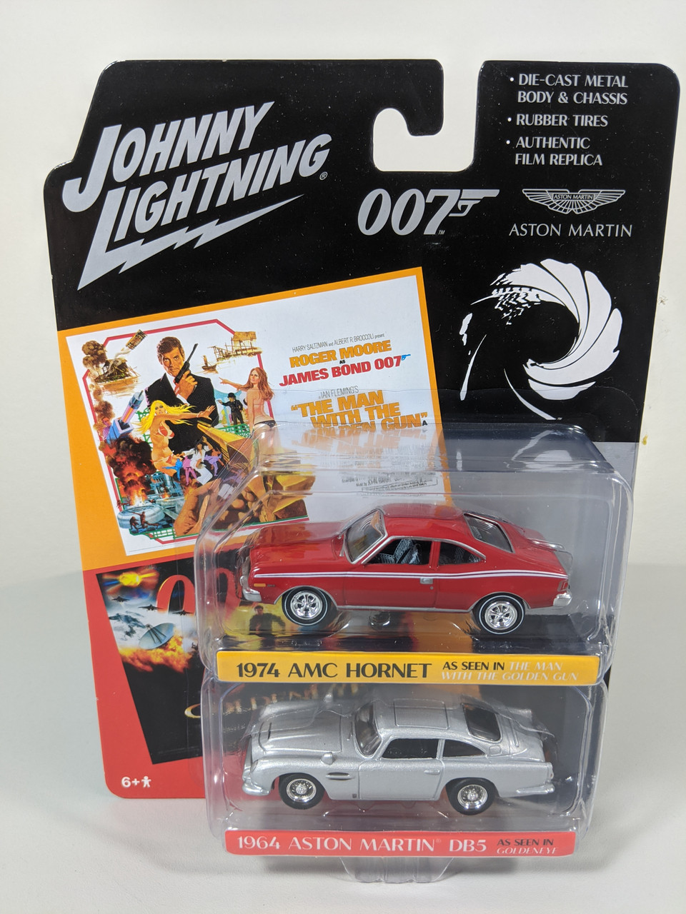 JOHNNY LIGHTNING ジョニーライトニング007 1974AMC HORNET 1964アストンマーティンDB5　2台セット未開封新品