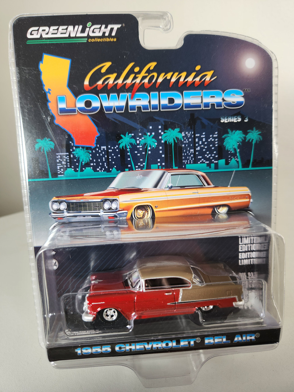 1:64 California Lowriders Series 3 - 1955 Chevrolet Bel Air