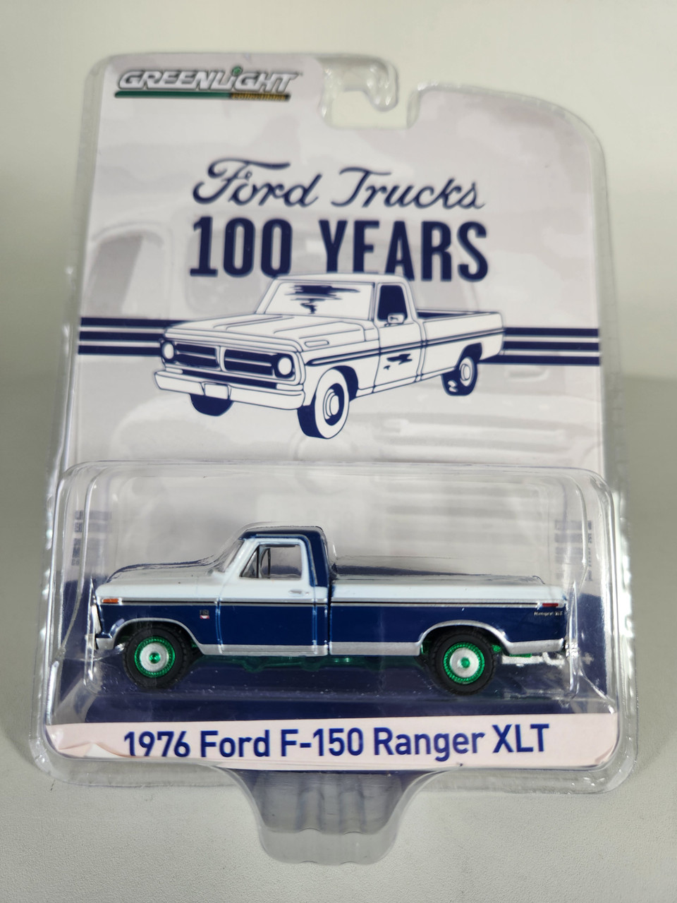 1:64 Anniversary Collection Series 14 - 1976 Ford F-150 Ranger XLT