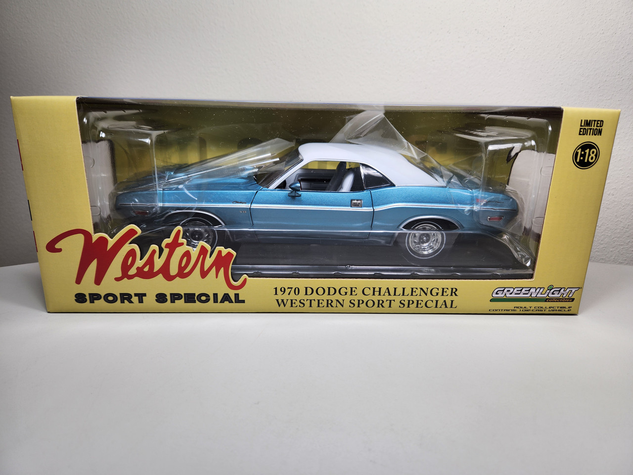 ワイルドスピード1970 Dobge challenger 1/18開封済 GREENLIGHT FAST & FURIOUS DARDEN'S 1970 DODGE CHALLENGER RT 1:18