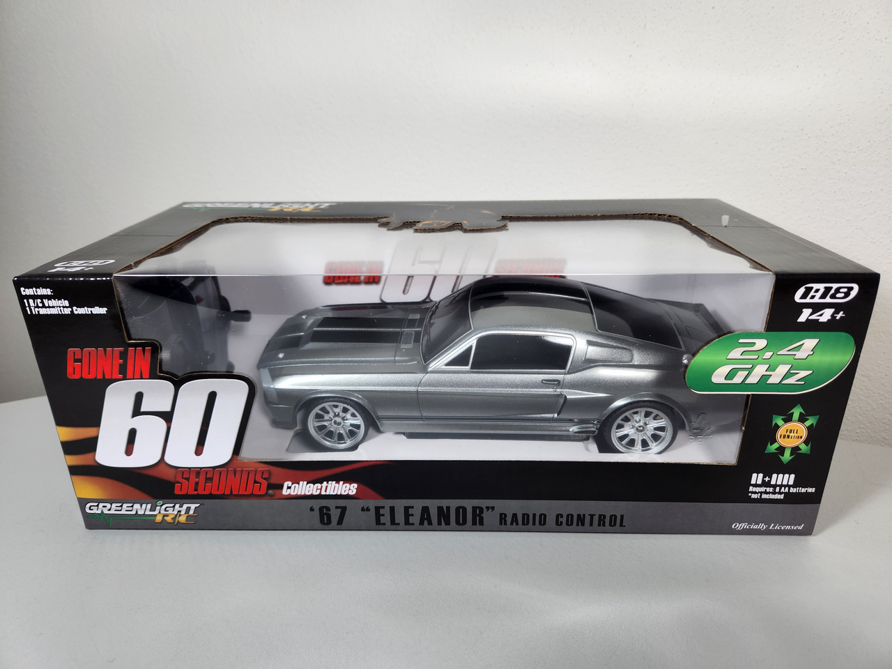 グリーンライト　1/18 1967年　Ford mustang GT ミニカー 1967 Ford Mustang GT Fastback 