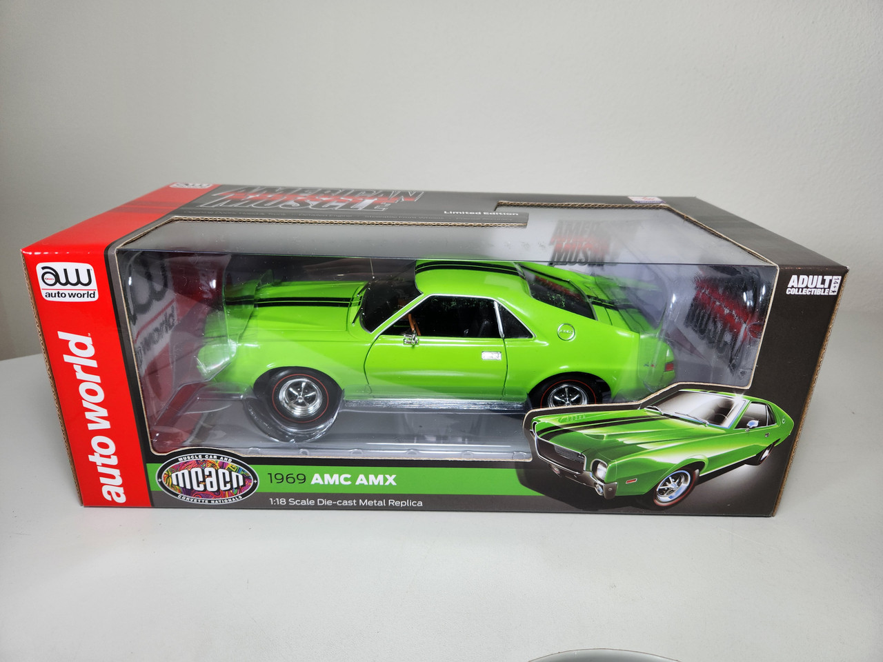 オートワールド 1/18 1969 AMC AMX 1:18 1969 AMC AMX Big Bad Green by Auto World - Town and