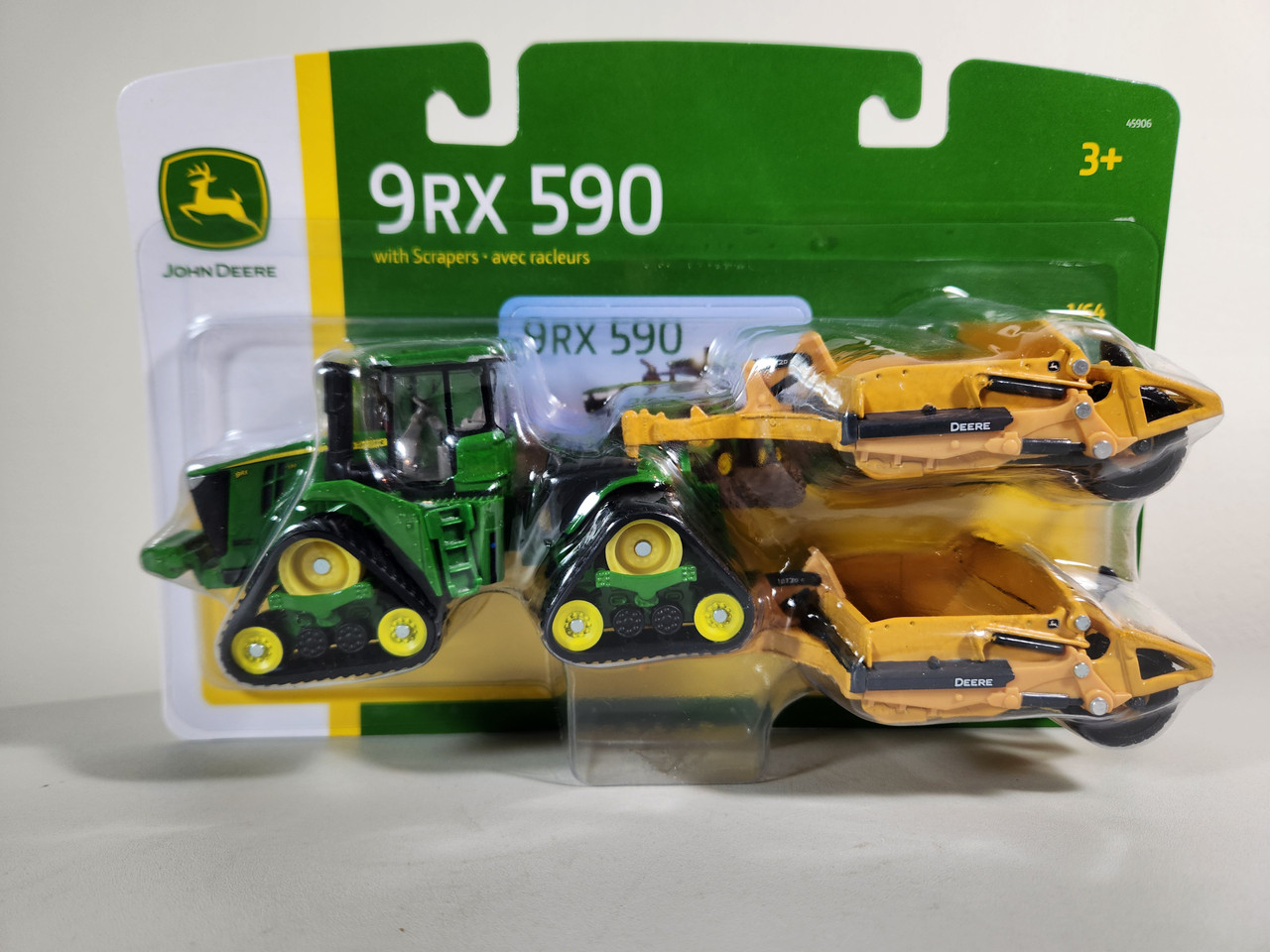 1:64 John Deere 9RX 590 with Two 1812D C Scrapers by Ertl - Town