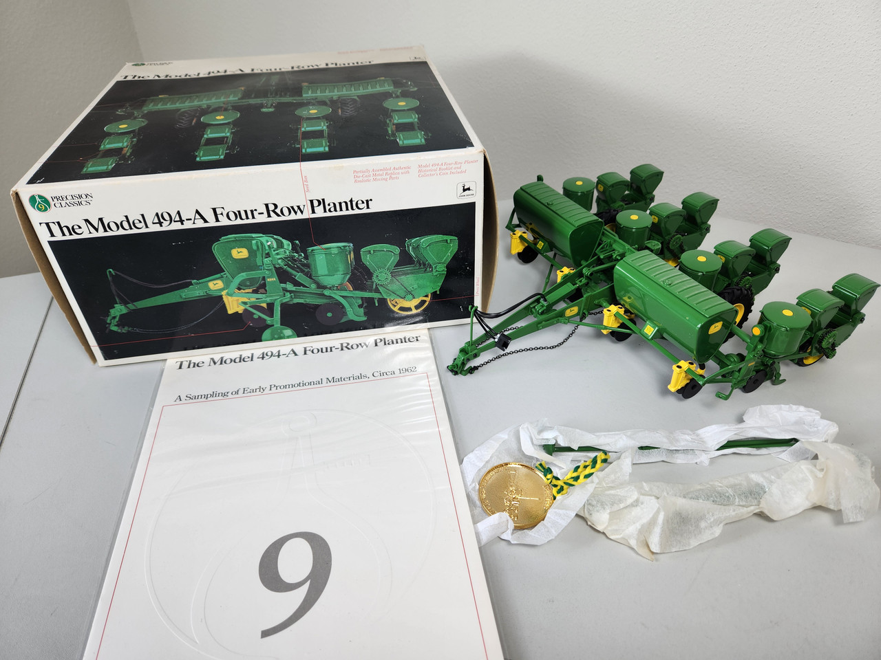 1:16 John Deere 494-A 4 Row Corn Planter, Precision Classics #9 by