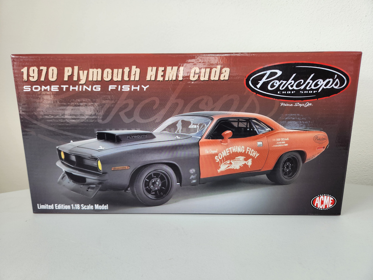 1:18 1970 Plymouth HEMI Cuda - Pork Chop's Something Fishy