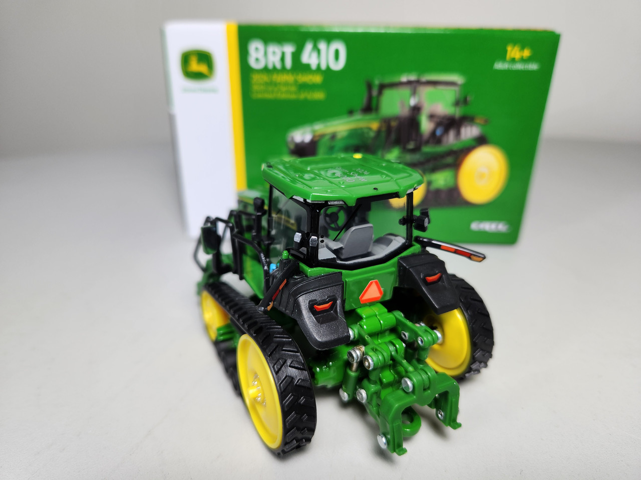 1:64 John Deere 8RT 410 Tractor 2024 Farm Show Edition by