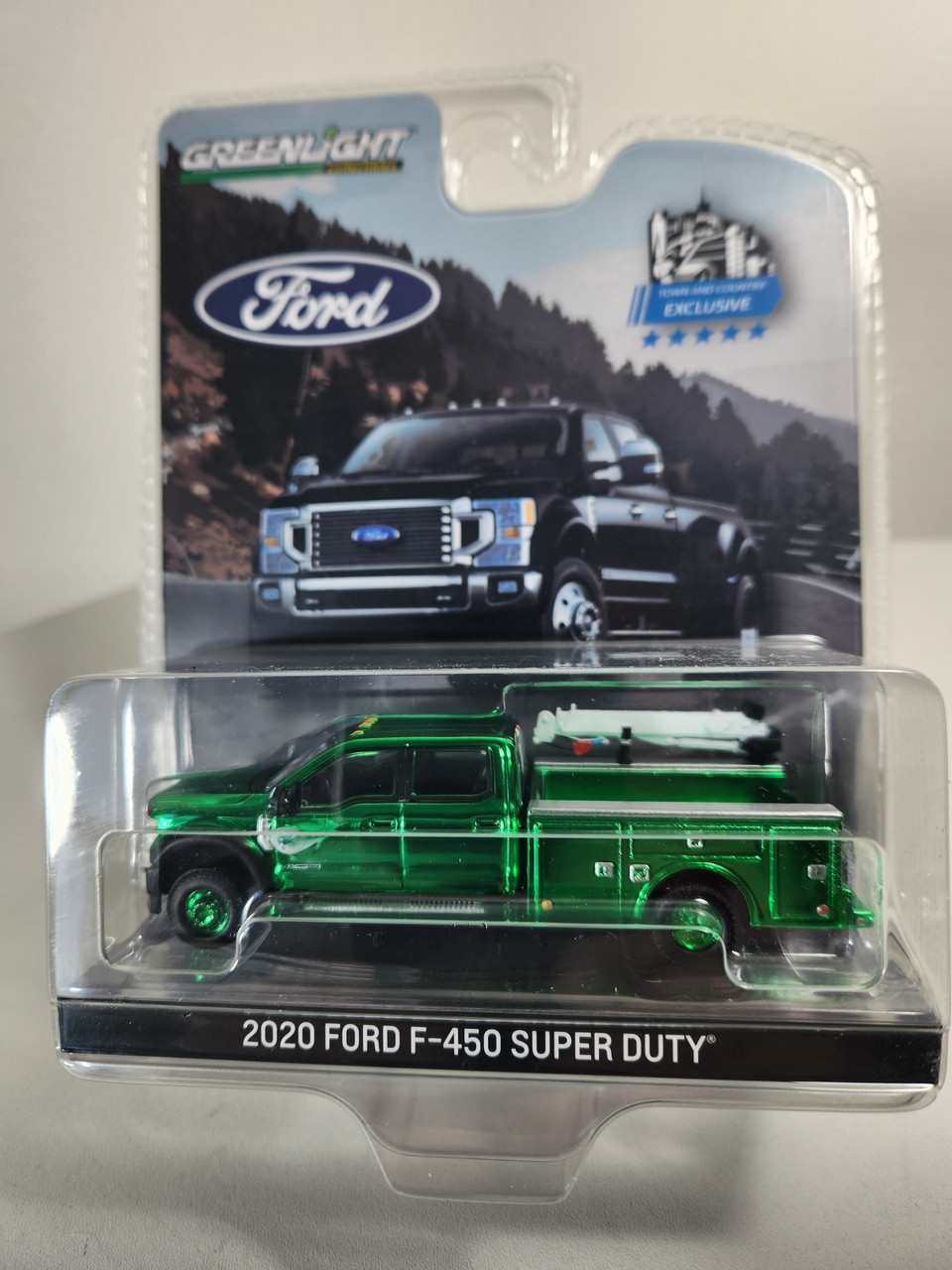 1:64 2020 Ford F-450 Super Duty Dually with Service Bed and Crane