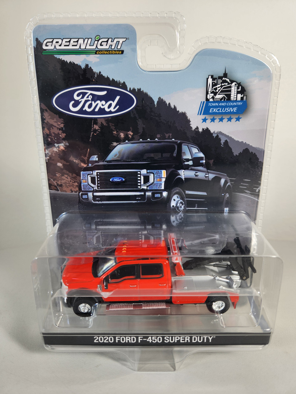 1:64 2020 Ford F-450 Super Duty Dually with Wrecker Bed, Rapid Red
