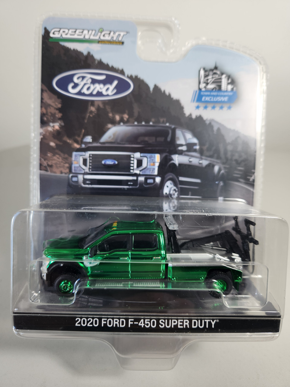 1:64 2020 Ford F-450 Super Duty Dually with Wrecker Bed, Chrome