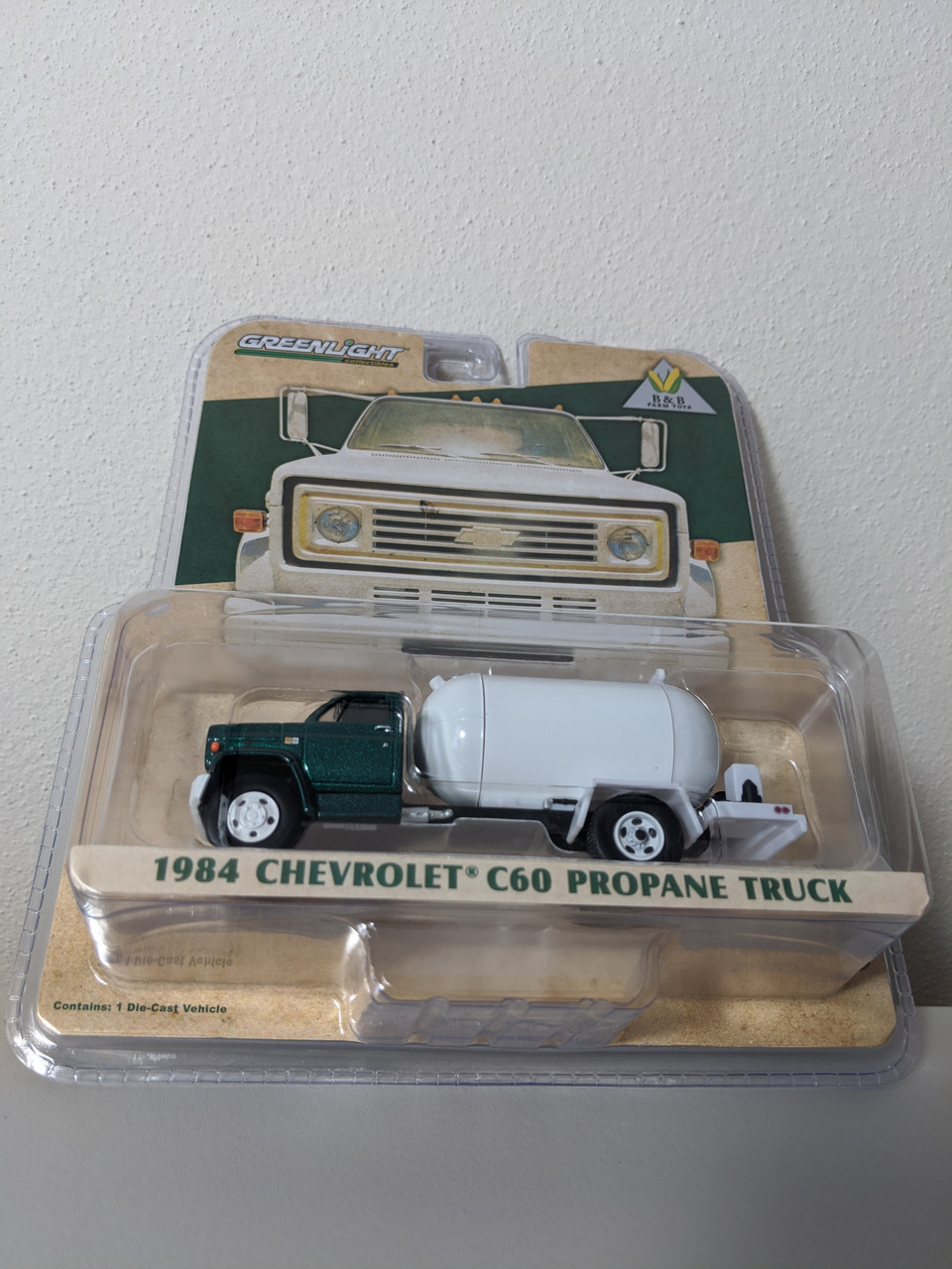 1:64 1984 Chevrolet C60 Propane Truck, Green Cab, White Tank, B&B