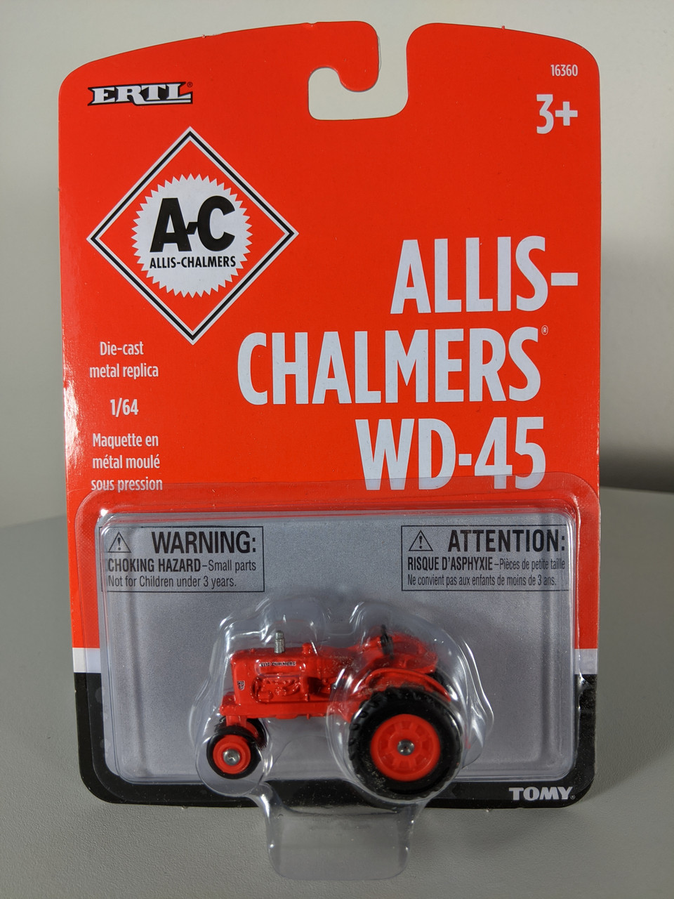 Allis Chalmers 1:16 Scale 1960's AC D17 Tractor Replica - ERTL