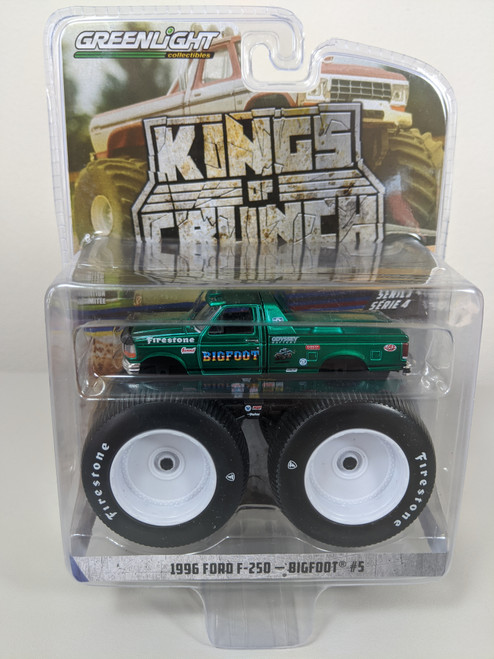 1:64 Kings of Crunch Series 4 - Bigfoot #5 - 1996 Ford F-250 Monster Truck Green Machine