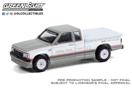 1:64 1984 GMC S-15 Extended Cab 68th Annual Indianapolis 500 Mile Race GMC Indy Hauler Official Truck (Hobby Exclusive) by GreenLight