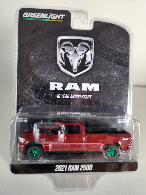 1:64 Anniversary Collection Series 14 - 2021 Ram 2500 - 10 Years of Ram Trucks Green Machine