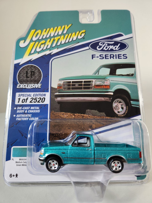 1:64 1995 Ford F-150 Lightning, Medium Calypso Green Metallic, LP Diecast Garage Exclusive by Johnny Lightning