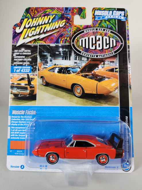 1:64 1969 Dodge Charger Daytona, Hemi Orange, Muscle Cars USA by Johnny Lightning