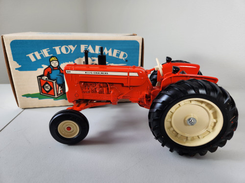 1:16 Allis Chalmers D19, 1989 Toy Farmer Edition by Ertl