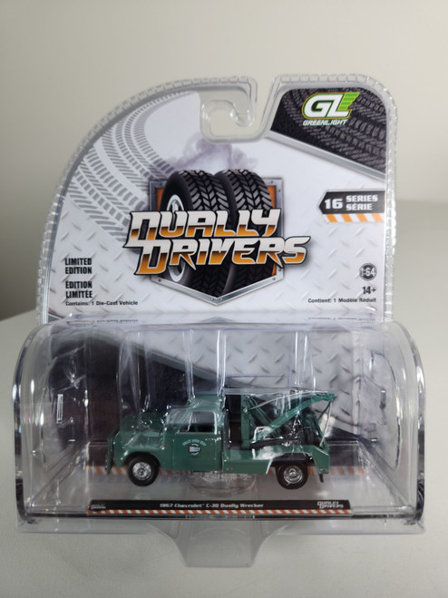 1:64 Dually Drivers Series 16 - 1967 Chevrolet C-30 Dually Wrecker - Holley Speed Shop